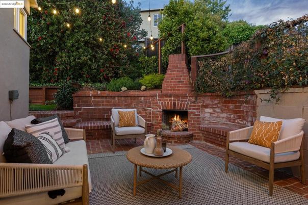 Exterior, Fireplace