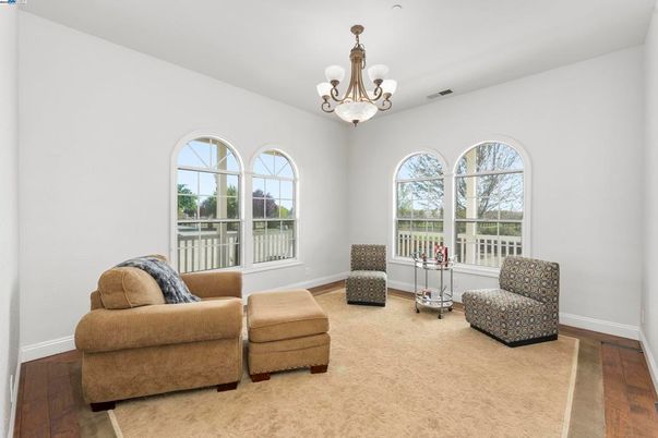 Chandelier, Interior, Wood Texture Flooring