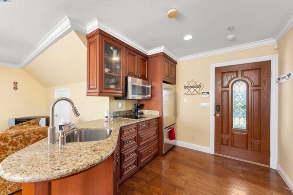 Interior, Kitchen, Recessed Lighting, Wood Texture Flooring