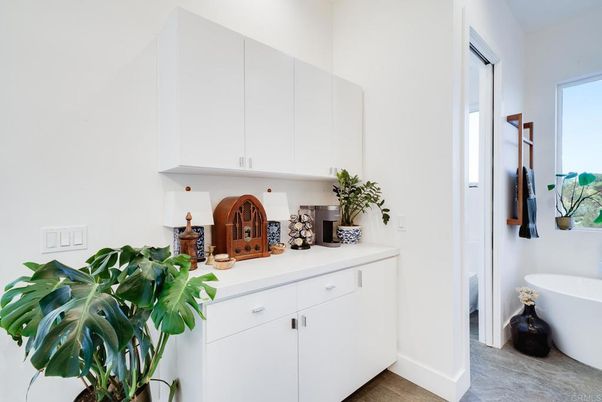 Bathroom, Free Standing Baths, Interior