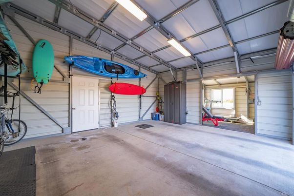 Garage, Interior