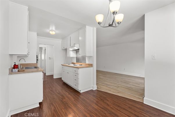 Interior, Kitchen, Pendant Lights, Wood Texture Flooring
