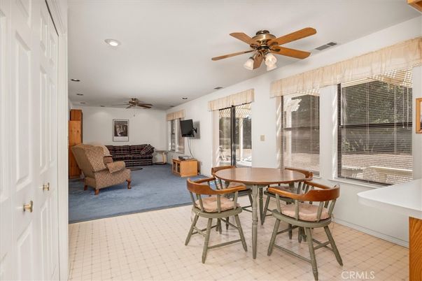 Dining room, Interior, Living room, Recessed Lighting