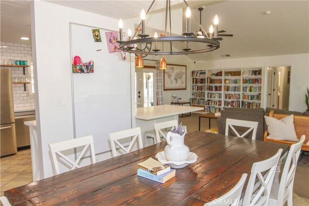 Chandelier, Dining room, Interior, Pendant Lights