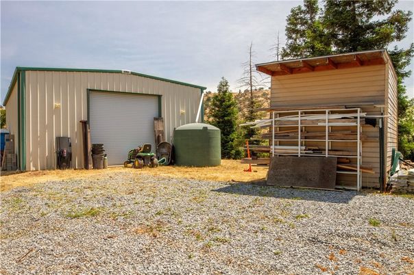 Backyard, Detached Garage, Exterior