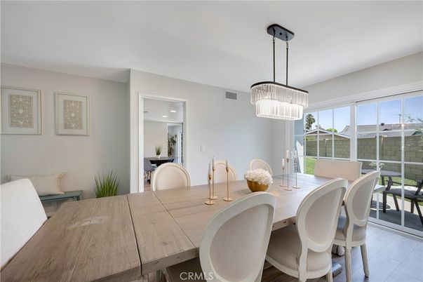 Chandelier, Dining room, Interior, Recessed Lighting