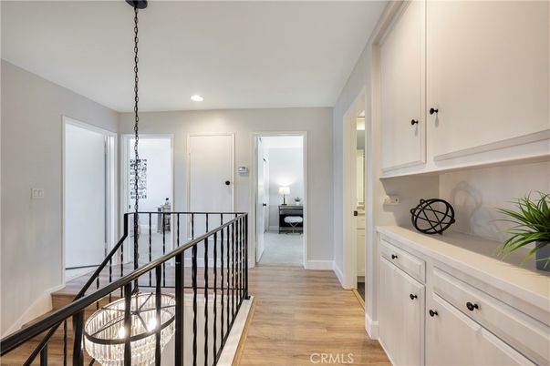 Interior, Pendant Lights, Recessed Lighting, Wood Texture Flooring