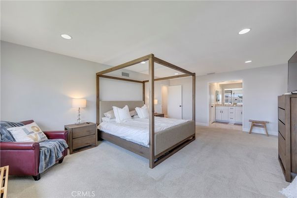 Bedroom, Interior, Recessed Lighting