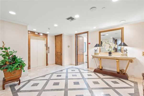 Elevator, Interior, Recessed Lighting