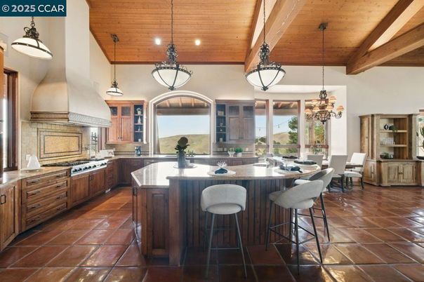 Dining room, Interior, Kitchen, Pendant Lights, Recessed Lighting, Stainless Steel Appliances, Wooden Beams, Wooden Ceilings
