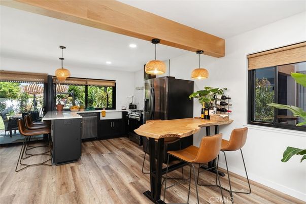Dining room, Interior, Kitchen, Pendant Lights, Recessed Lighting, Wood Texture Flooring