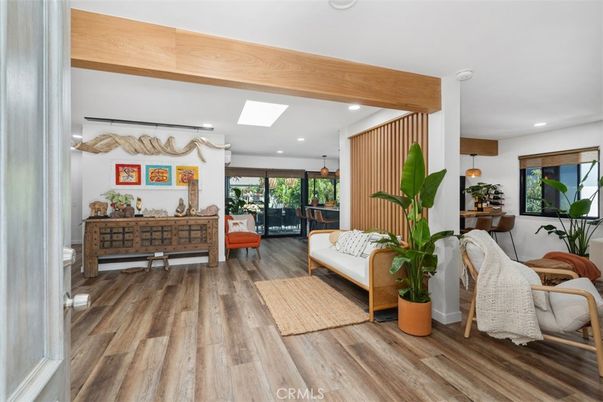 Interior, Pendant Lights, Recessed Lighting, Wooden Beams, Wood Texture Flooring