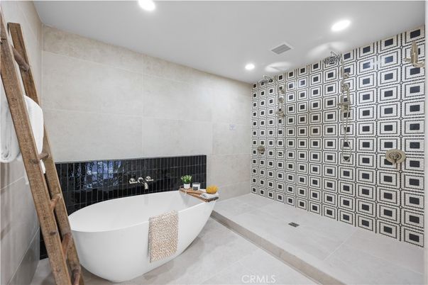 Bathroom, Free Standing Baths, Interior, Recessed Lighting