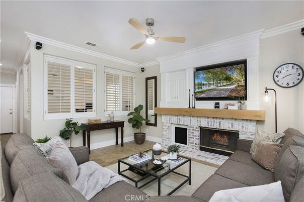 Fireplace, Interior, Living room