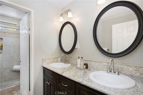 Bathroom, Dual Sink Vanities, Interior