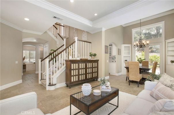 Chandelier, Dining room, Interior, Living room, Recessed Lighting