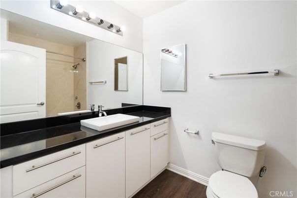 Bathroom, Dual Sink Vanities, Interior, Wood Texture Flooring