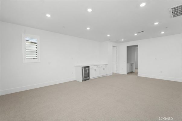 Empty room, Interior, Recessed Lighting