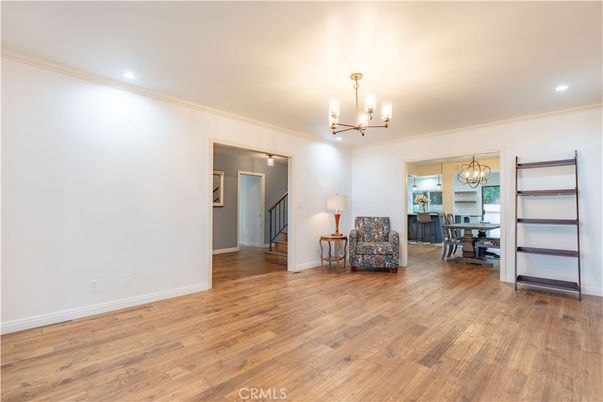 Chandelier, Dining room, Interior, Recessed Lighting, Wood Texture Flooring