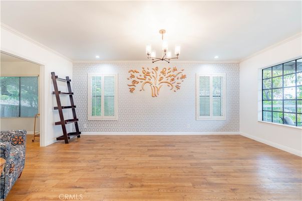 Chandelier, Empty room, Interior, Recessed Lighting, Wood Texture Flooring