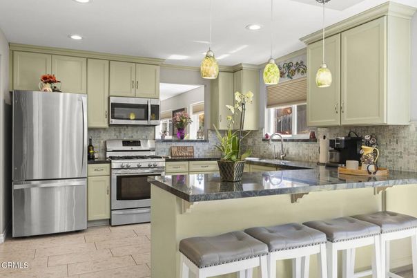 Interior, Kitchen, Pendant Lights, Recessed Lighting, Stainless Steel Appliances