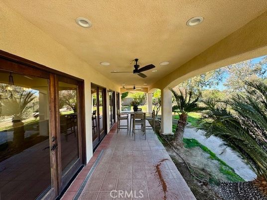 Exterior, Recessed Lighting