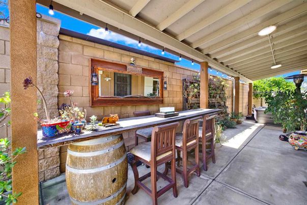 Exterior, Hot Tub