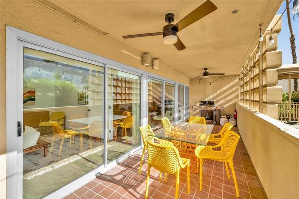 Dining room, Exterior, Interior, Sun Room
