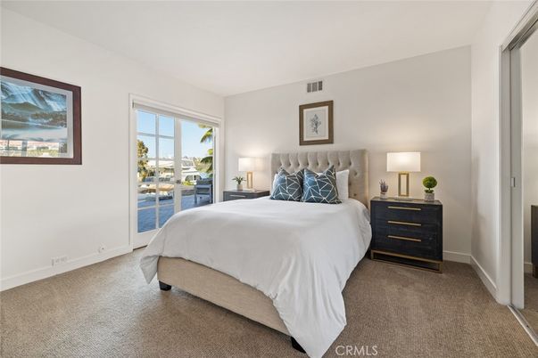 Bedroom, Interior, Water
