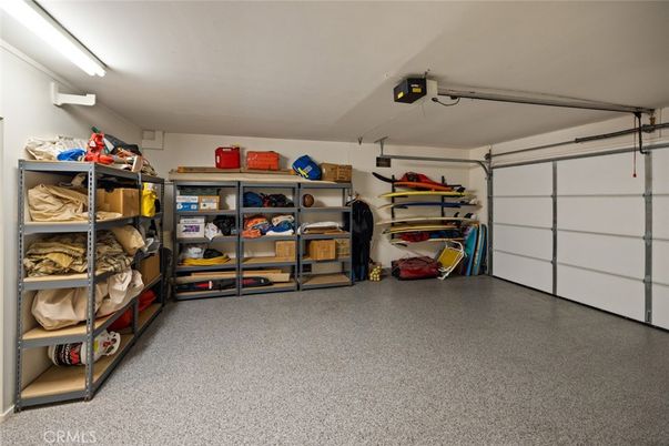 Garage, Interior