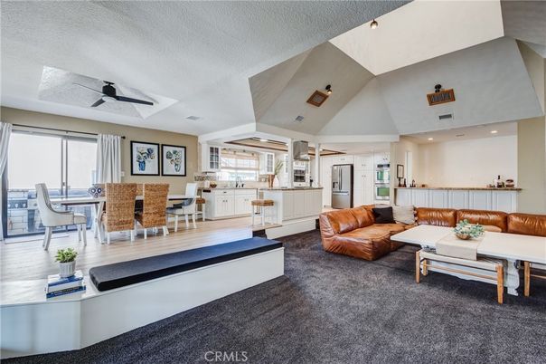 Dining room, Interior, Living room, Recessed Lighting