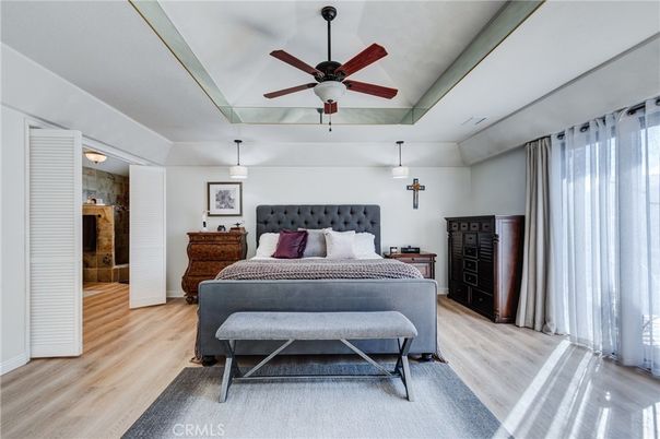 Bedroom, Interior, Pendant Lights, Wood Texture Flooring