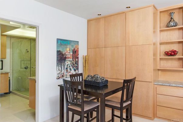 Dining room, Interior, Recessed Lighting