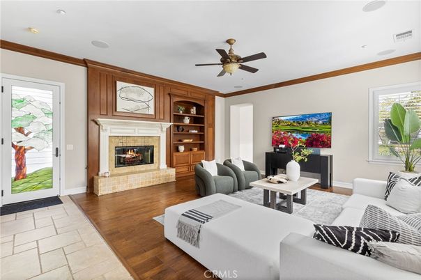 Fireplace, Interior, Living room, Recessed Lighting, Wood Texture Flooring