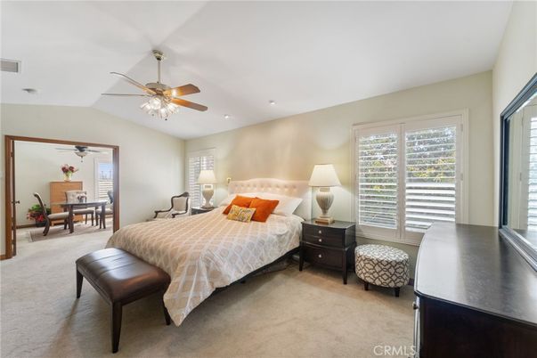 Bedroom, Dining room, Interior, Recessed Lighting