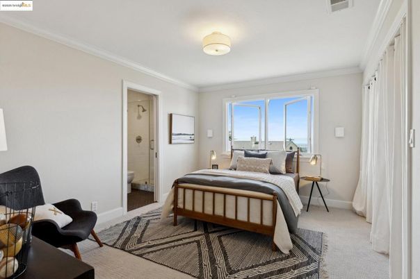 Bedroom, Interior, Water