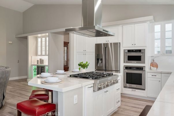Interior, Kitchen, Stainless Steel Appliances, Wood Texture Flooring