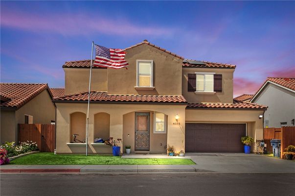 Attached, Exterior, Facade, Spanish Mediterranean