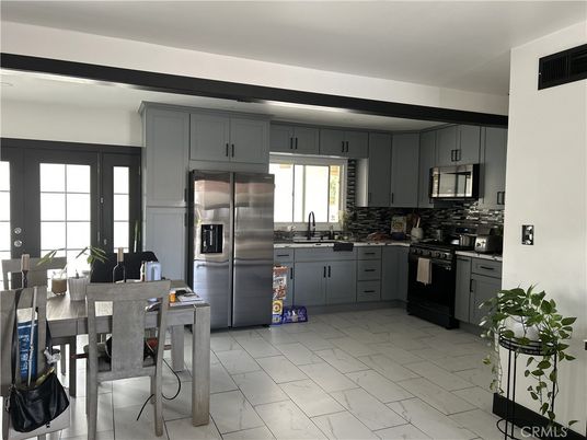 Dining room, Interior, Kitchen, Marble, Stainless Steel Appliances