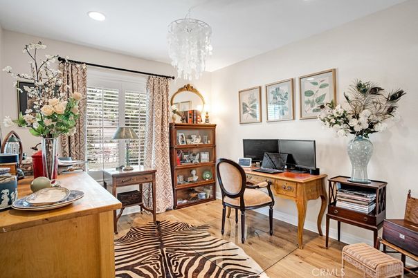 Chandelier, Home Office, Interior, Recessed Lighting, Wood Texture Flooring
