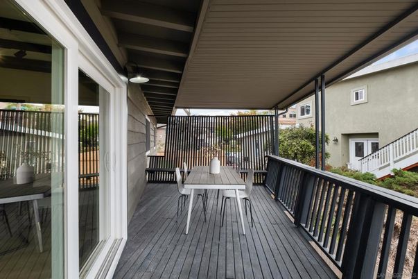 Exterior, Wood Texture Flooring