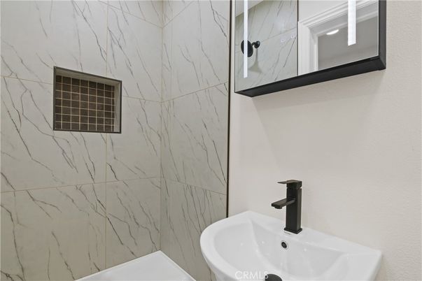 Bathroom, Interior, Marble Walls