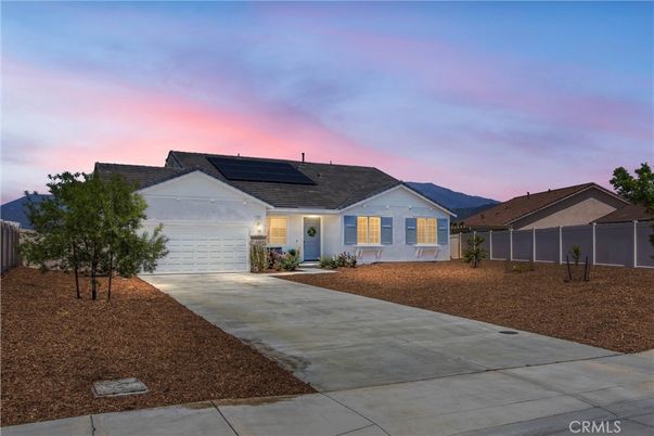 Attached, Backyard, Exterior, Facade, Solar Panels, Ranch