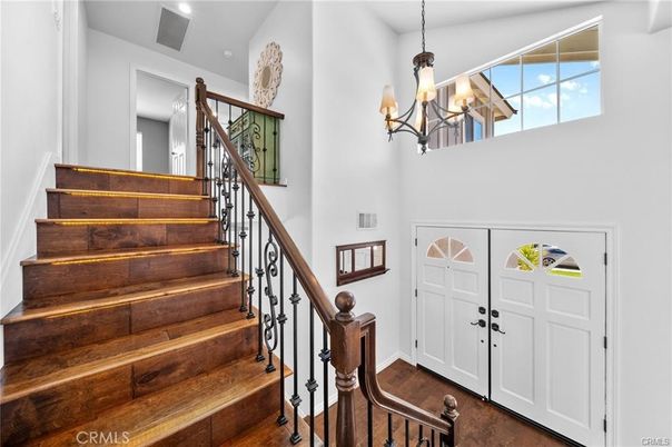 Chandelier, Interior, Wood Texture Flooring