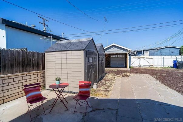 Backyard, Detached Garage, Exterior