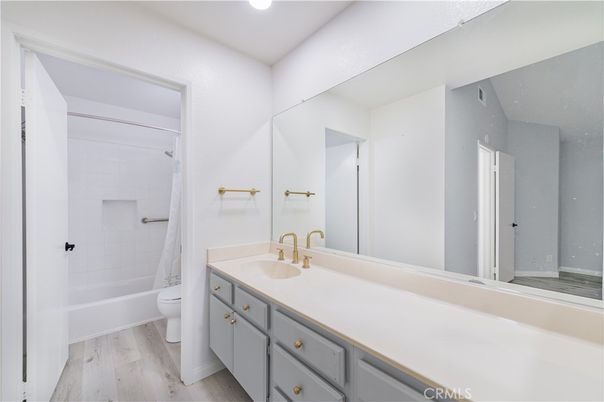 Bathroom, Interior, Recessed Lighting, Wood Texture Flooring