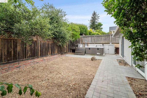 Backyard, Exterior, Hot Tub