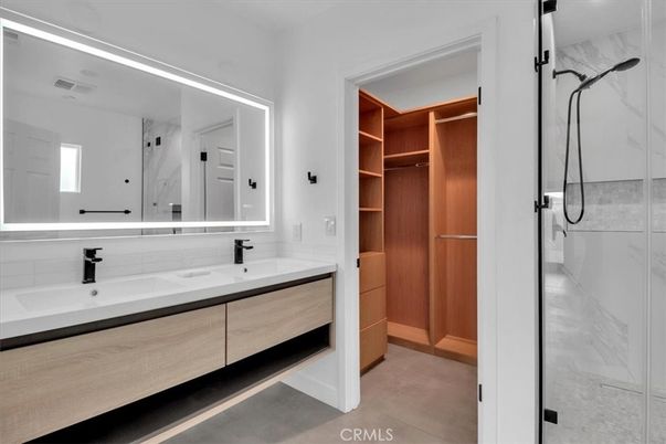 Bathroom, Dual Sink Vanities, Interior, Marble Walls