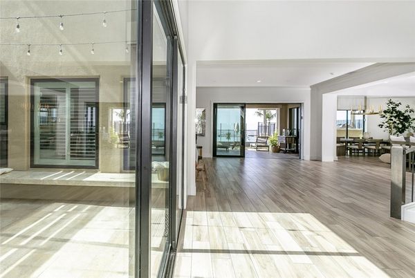 Dining room, Interior, Pendant Lights, Recessed Lighting, Wood Texture Flooring