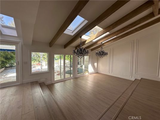 Chandelier, Empty room, Interior, Wooden Beams, Wood Texture Flooring